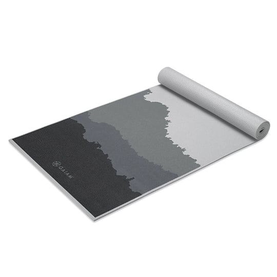 gaiam-premium-granite-mountains-yoga-mat-5mm-1