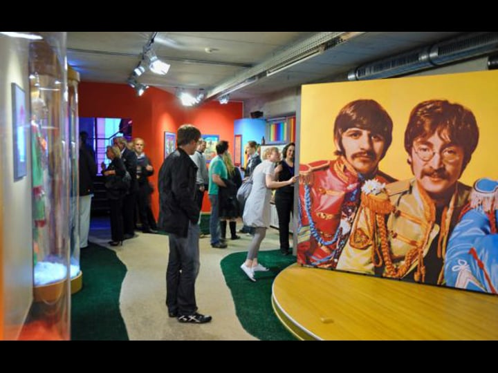 geschichten--ber-die-beatles-notizen-zu-einem-ph-nomen-1827252-1
