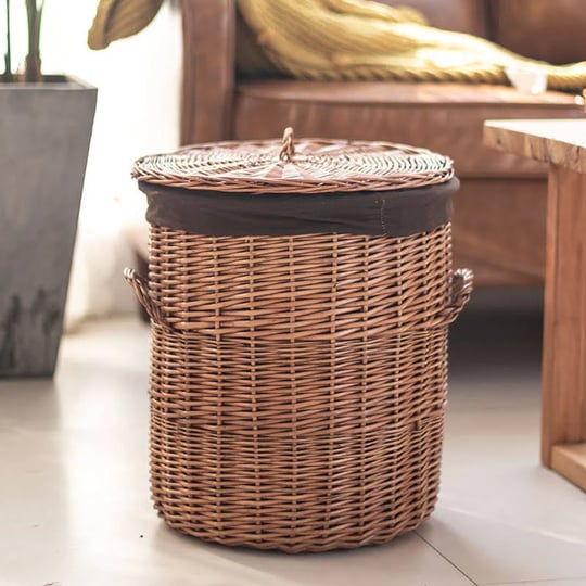 hand-woven-rattan-clothes-storage-basket-with-lid-for-living-room-1