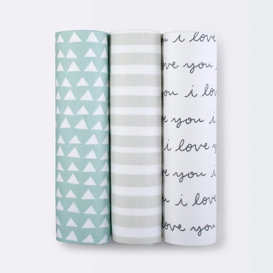 i-love-you-muslin-swaddle-blanket-black-white-3pk-cloud-island-1
