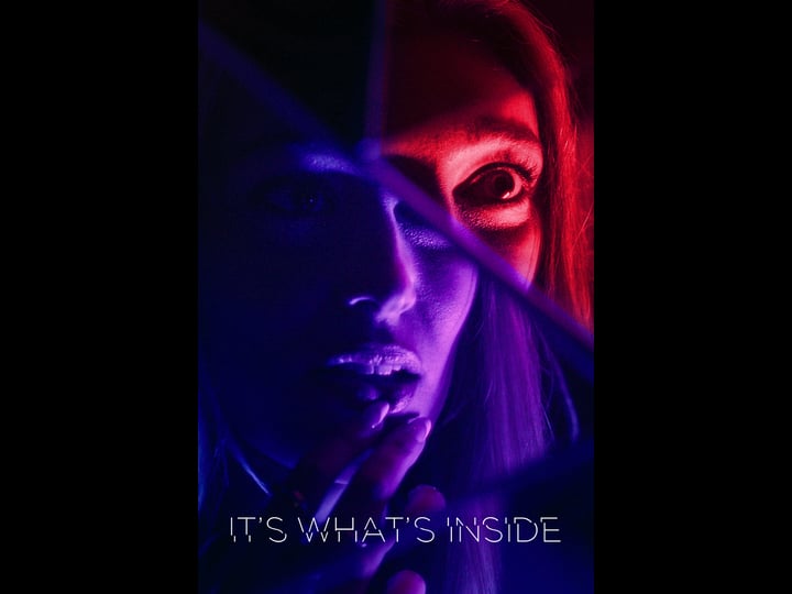 its-whats-inside-4241549-1