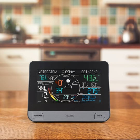 la-crosse-technology-328-69357-int-wi-fi-professional-weather-station-black-1