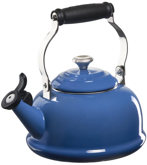 le-creuset-1-7-quart-enamel-on-steel-whistling-tea-kettle-marseille-1