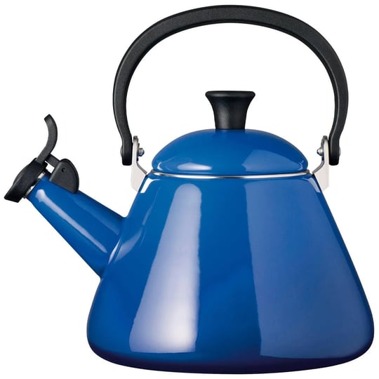le-creuset-blue-kone-kettle-1