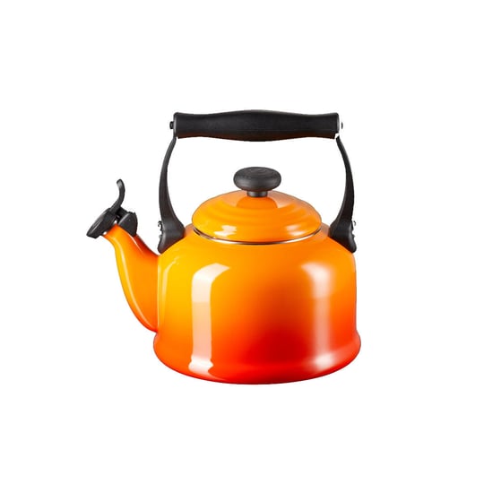 le-creuset-kettle-tradition-volcanic-1