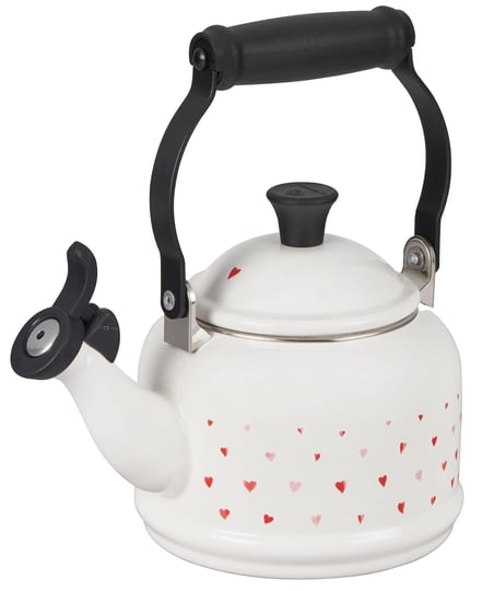 le-creuset-lamour-collection-1-25-qt-demi-kettle-with-heart-applique-white-1