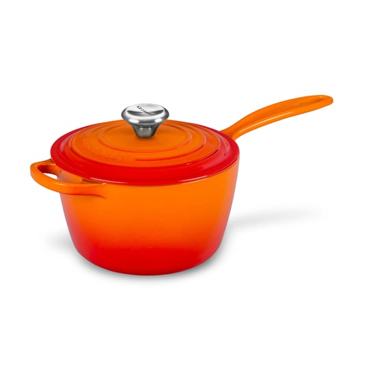 le-creuset-signature-2-25-quart-cast-iron-saucepan-flame-1