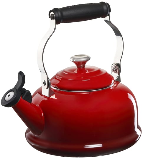 le-creuset-tea-kettle-1-7-qt-whistling-cerise-1