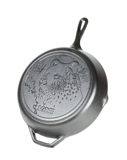lodge-wildlife-series-brown-bear-cast-iron-skillet-12-in-black-1