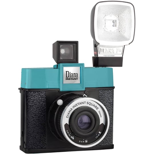 lomography-diana-instant-square-camera-deluxe-kit-1