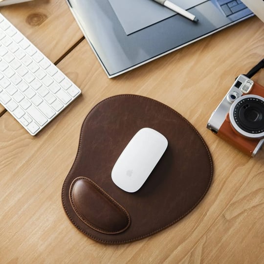 londo-leather-oval-mouse-pad-with-wrist-rest-dark-brown-1