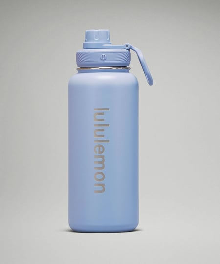 lululemon-training-back-to-life-sport-bottle-32oz-blue-pastel-1