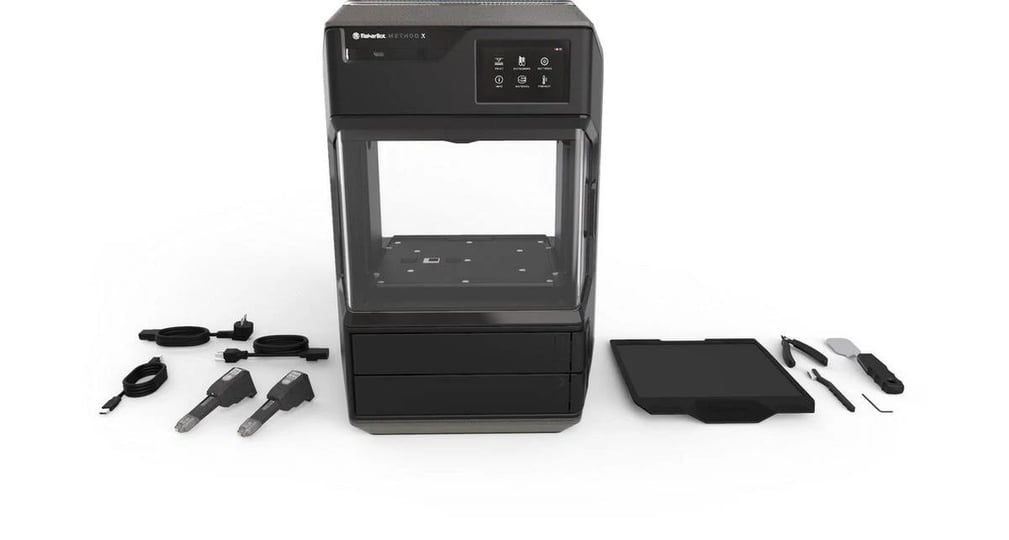 makerbot-method-x-carbon-fiber-edition-3d-printer-1