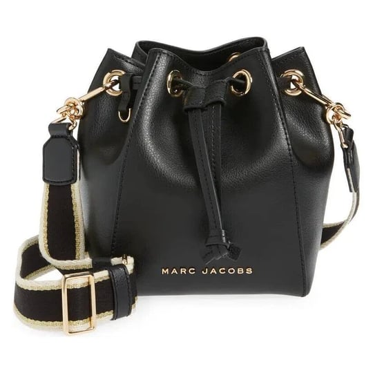 marc-jacobs-the-leather-bucket-bag-black-1