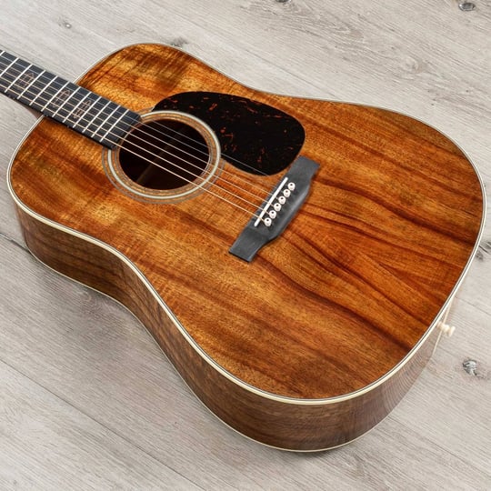martin-custom-shop-d-28-inspired-dreadnought-acoustic-guitar-highly-flamed-koa-top-back-sides-mrtn-2