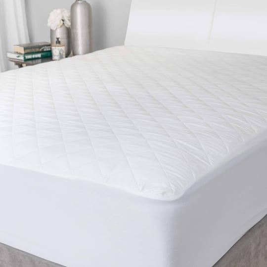masirs-quilted-mattress-pad-the-quilted-fabric-is-comfortable-and-thick-enough-to-get-a-restful-nigh-1