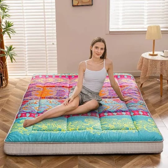 maxyoyo-bohemian-retro-japanese-floor-mattress-portable-roll-up-camping-mattress-twin-1