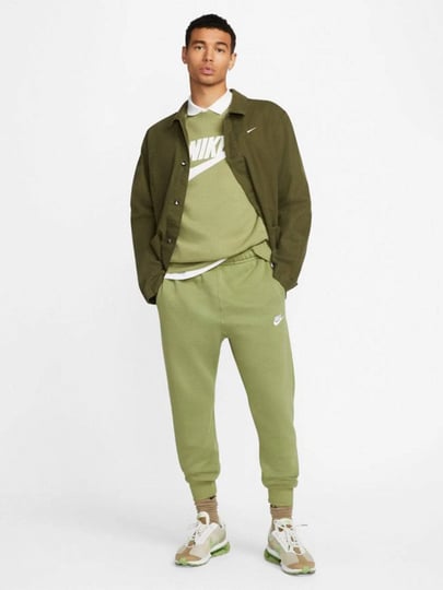 mens-nike-sportswear-club-fleece-joggers-1