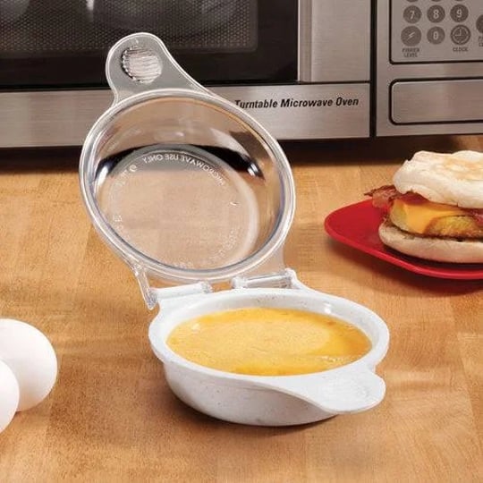 microwave-egg-muffin-cooker-size-3