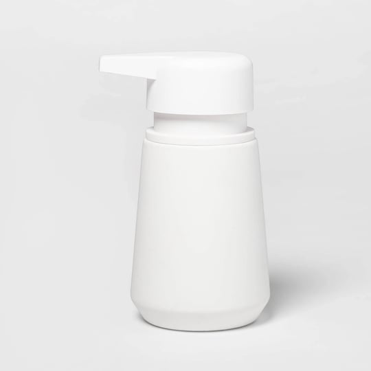 modern-soft-touch-soap-pump-white-threshold-1