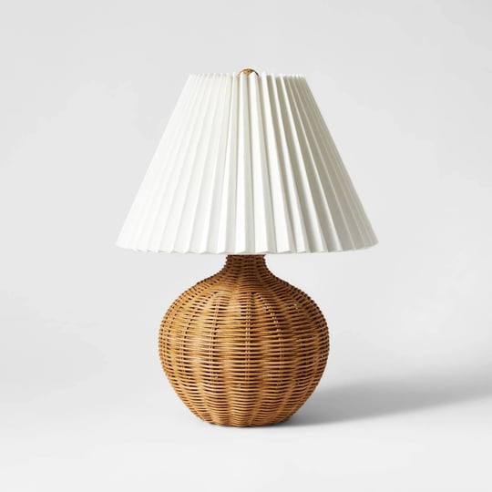 natural-wicker-table-lamp-brown-threshold-designed-with-studio-mcgee-1