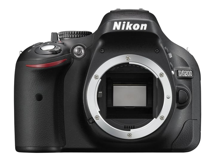 nikon-d5200-dslr-camera-with-18-55mm-vr-lens-black-1