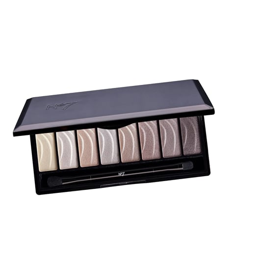 no7-stay-perfect-eyeshadow-palette-nude-1
