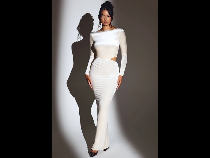 oh-polly-velvet-long-sleeve-maxi-dress-in-ivory-5