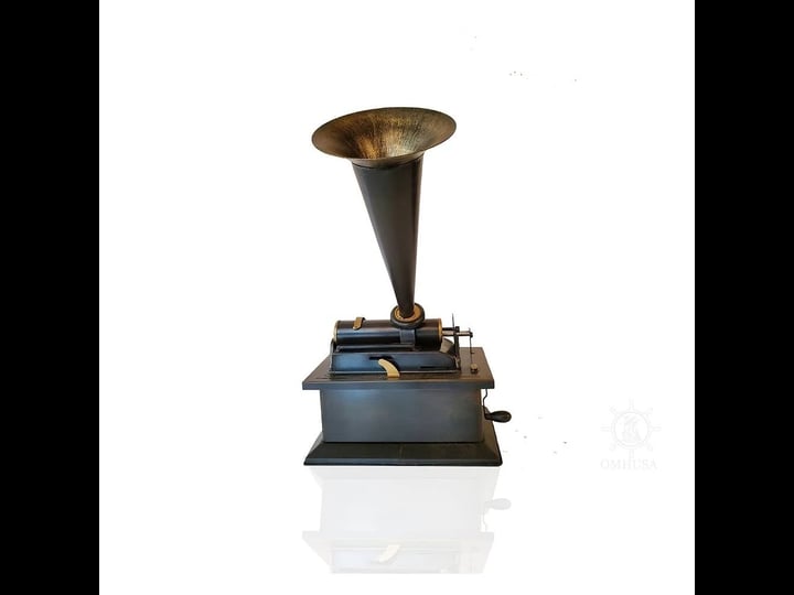 old-modern-handicrafts-1901-edison-standard-model-a-new-style-phonograph-1