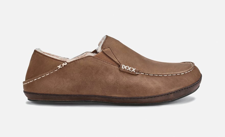 olukai-moloa-slipper-mens-slippers-toffee-dark-wood-14-d-medium-1