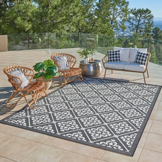 paseo-bran-black-5-ft-x-7-ft-trellis-indoor-outdoor-area-rug-1
