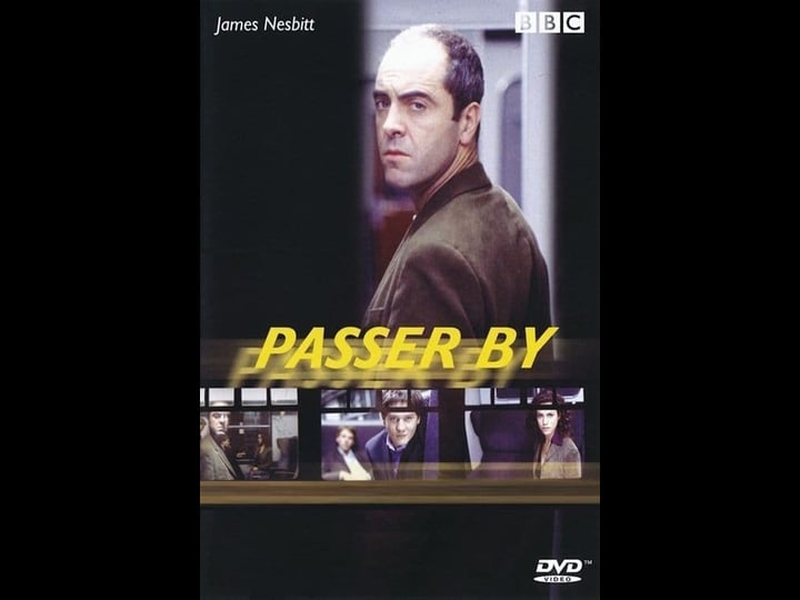 passer-by-4408644-1
