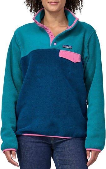 patagonia-lightweight-synchilla-snap-t-fleece-pullover-womens-lagom-blue-s-1