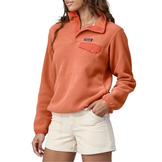patagonia-womens-lightweight-synchilla-snap-t-fleece-pullover-sweater-1