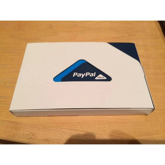 paypal-here-credit-card-reader-1