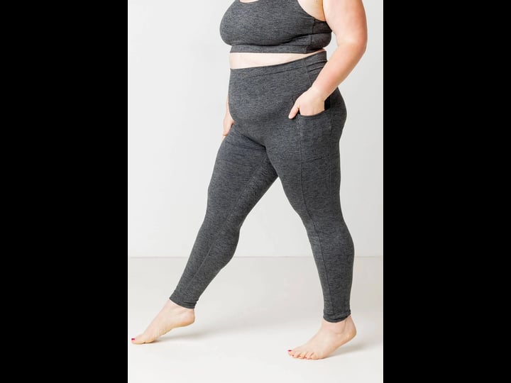 plus-size-super-soft-yoga-leggings-with-pockets-superfit-hero-plus-size-activewear-workout-clothes-f-1