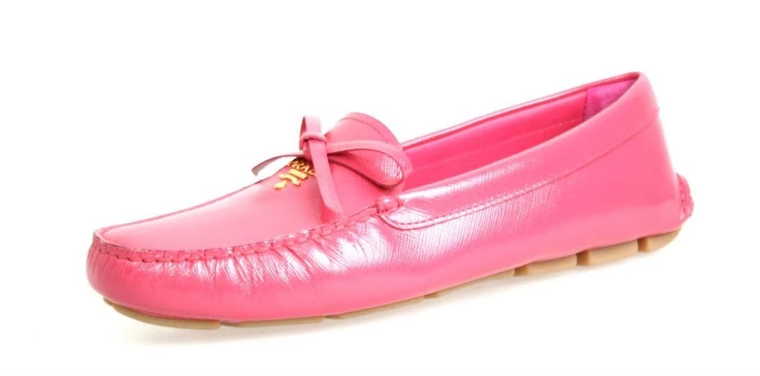 prada-womens-high-quality-saffiano-leather-loafers-1