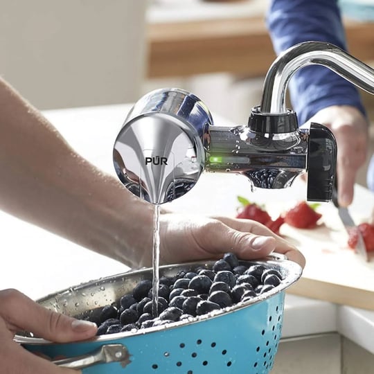 pur-plus-faucet-filtration-system-chrome-filter-change-light-1