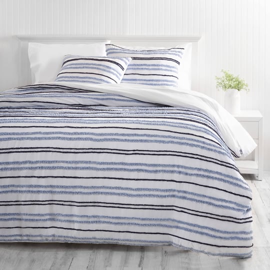queen-london-stripe-comforter-set-navy-blue-martha-stewart-1