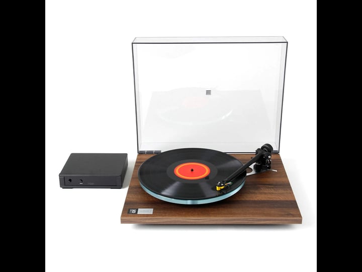 rega-planar-3-50th-anniversary-edition-turntable-1