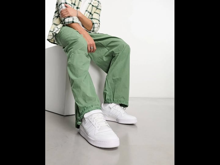 river-island-parachute-pants-in-khaki-green-1