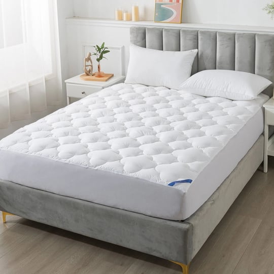 royal-velvet-european-white-down-mattress-topper-full-1