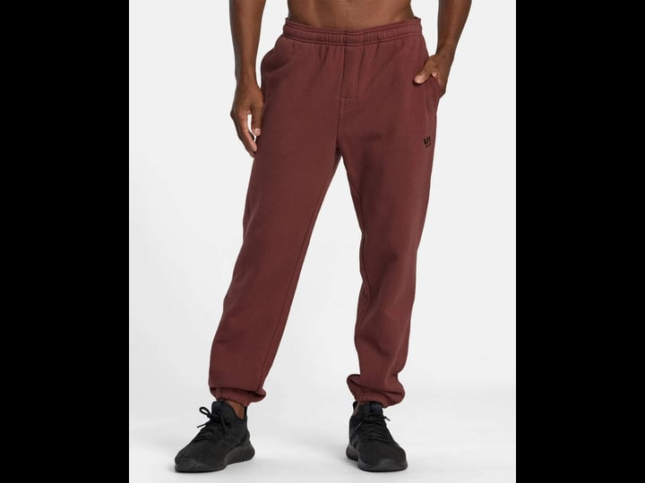 rvca-va-essential-sweatpants-in-burgundy-1
