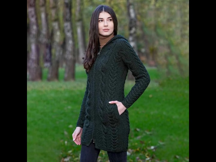 saol-100-merino-wool-aran-cable-knit-hooded-zip-cardigan-irish-coat-1