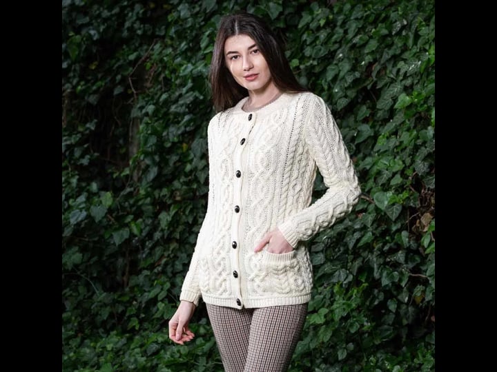 saol-100-merino-wool-ladies-irish-buttons-knit-cardigan-lumber-jacket-with-pockets-1