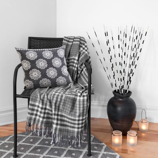 sevita-traditional-bordered-bohemian-floral-throw-pillow-polyester-black-white-1