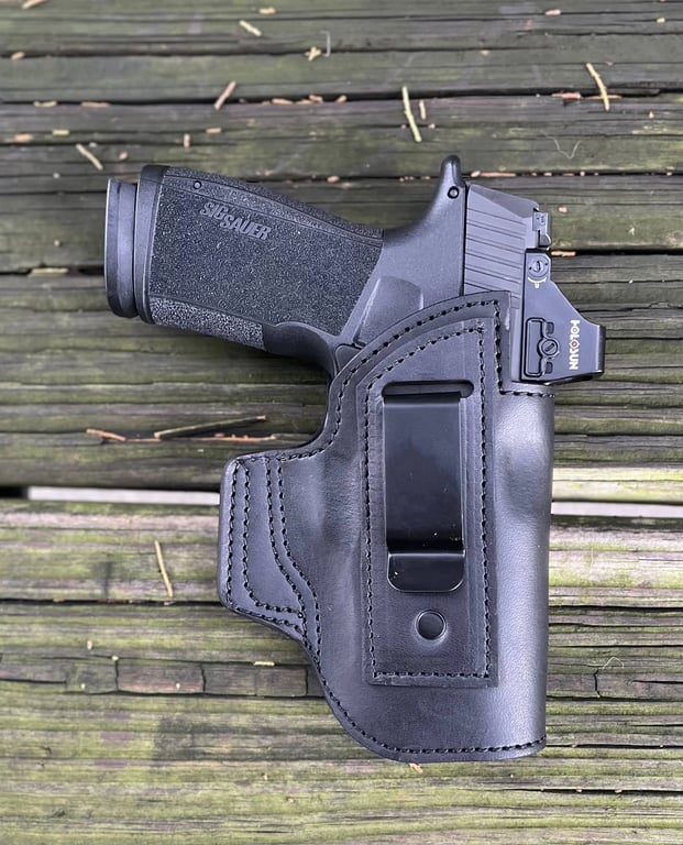 sig-sauer-p365-x-macro-leather-holster-with-optics-iwb-concealed-carry-holster-100-full-grain-leathe-1