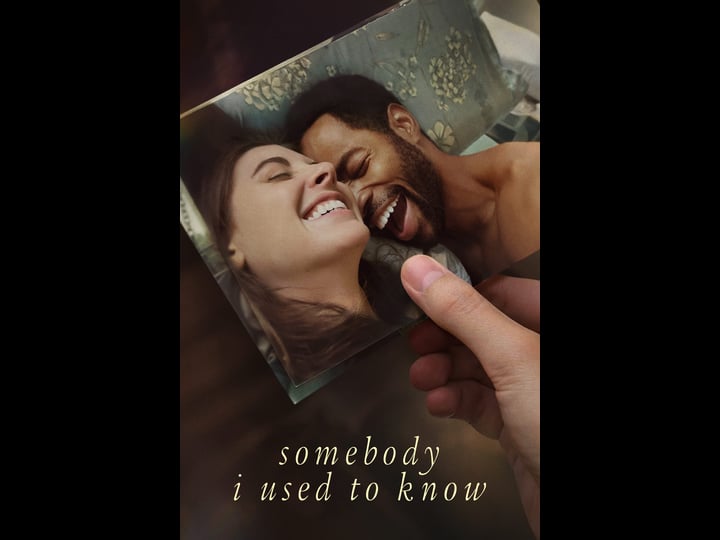 somebody-i-used-to-know-4326171-1