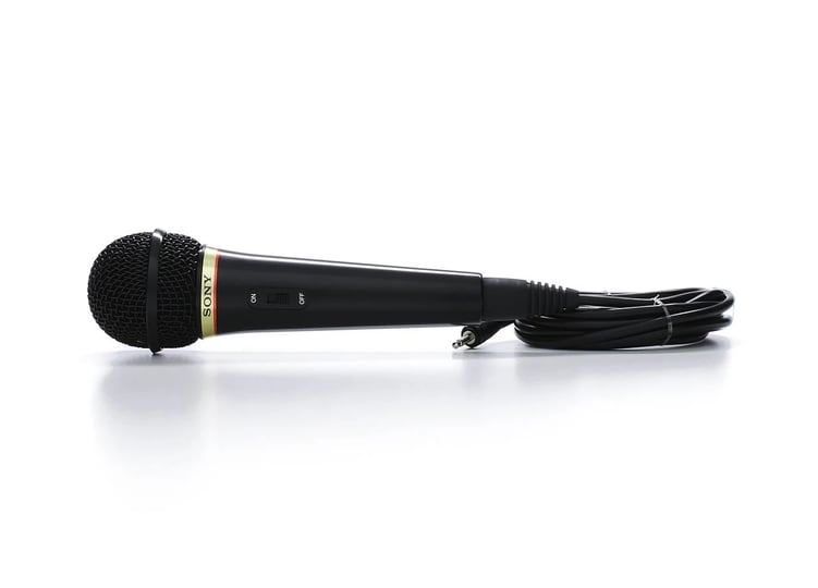 sony-fv220-dynamic-vocal-microphone-1