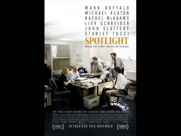 spotlight-tt1895587-1